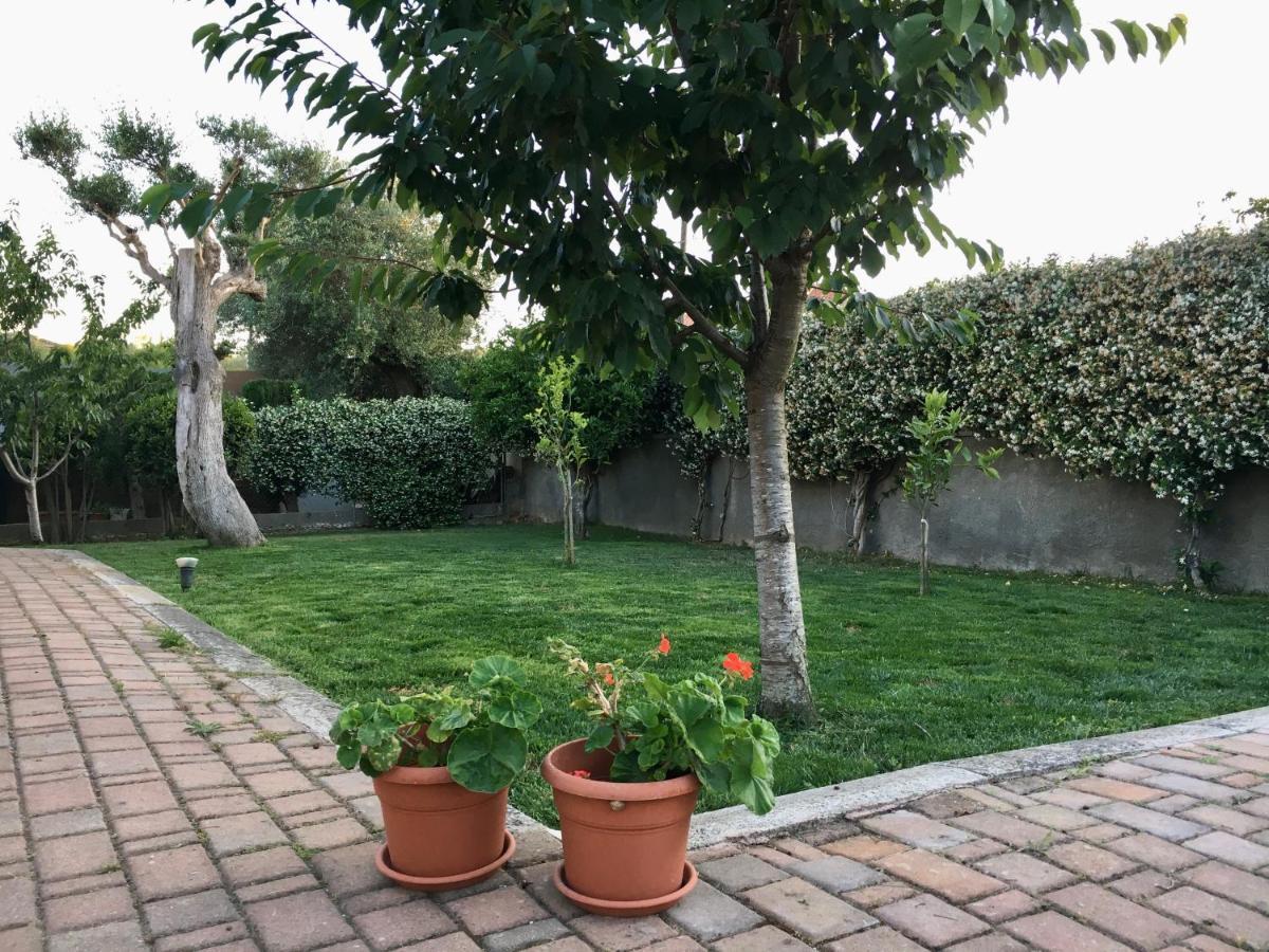 Golden Villa, Residenza Di Campagna Sassari Ngoại thất bức ảnh